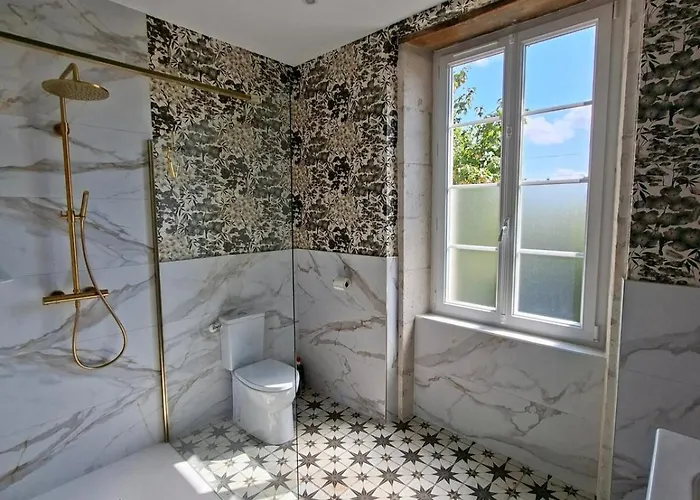 בית נופש La Glycine Luçon